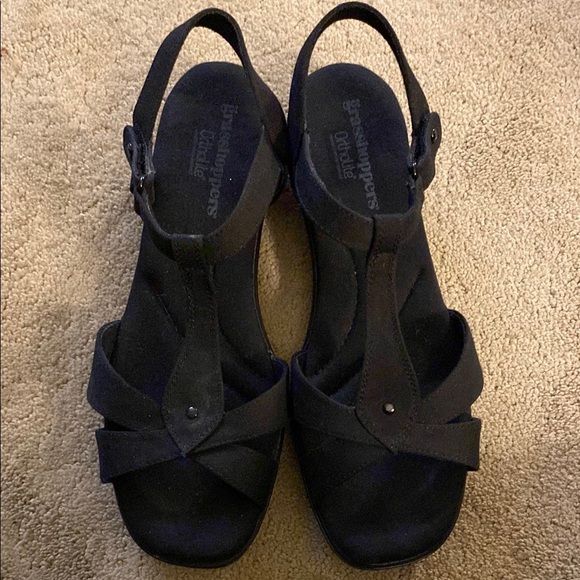 ***NWOT*** GRASSHOPPERS “ROSE” ORTHOLITE T-STRAP SANDALS SIZE 11 - Picture 1 of 14